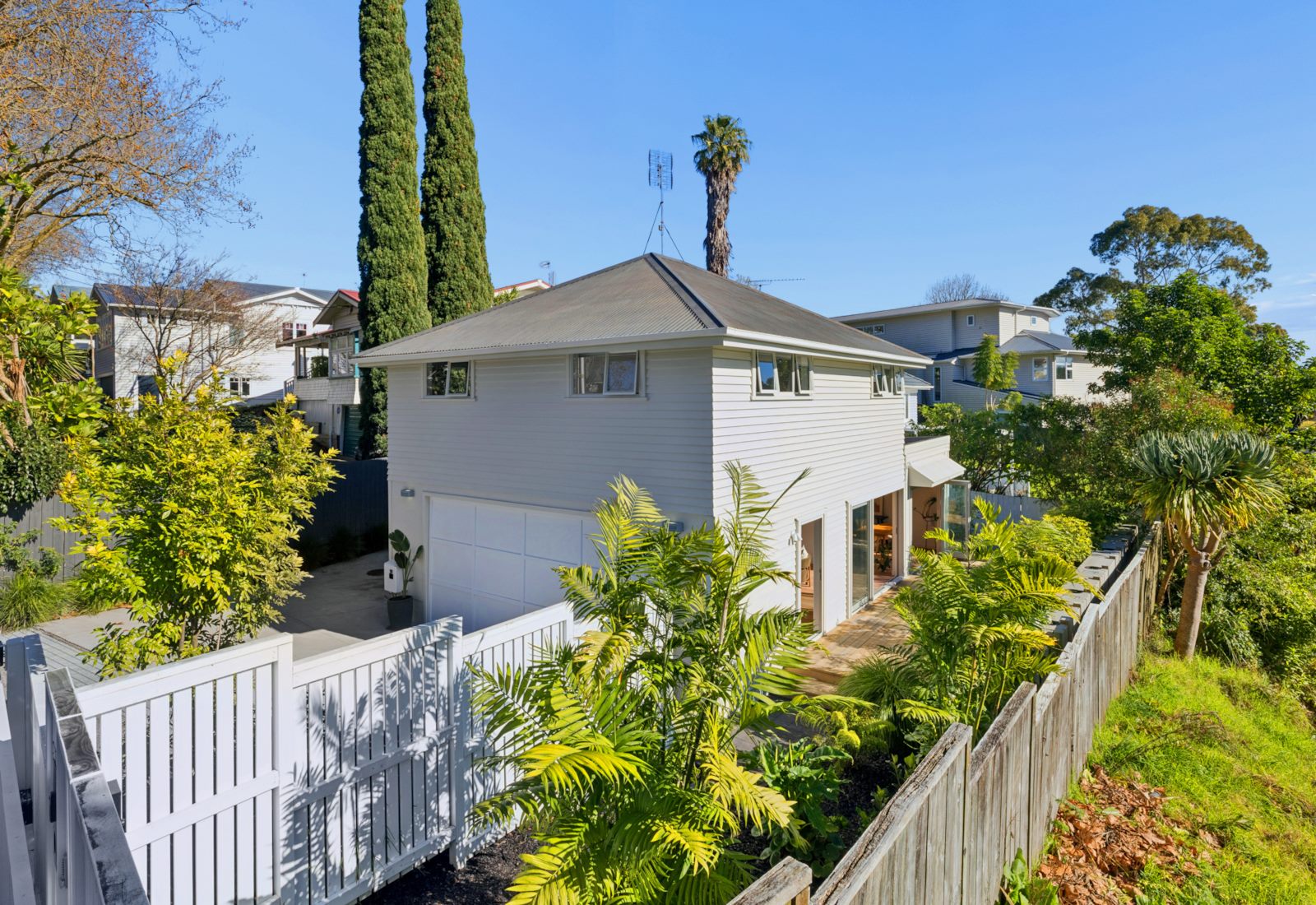 35A Francis Street listing photo